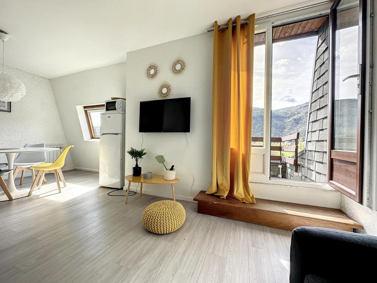 Appartement Aux Portes Des Gorges Du Tarn Ispagnac Bagian luar foto